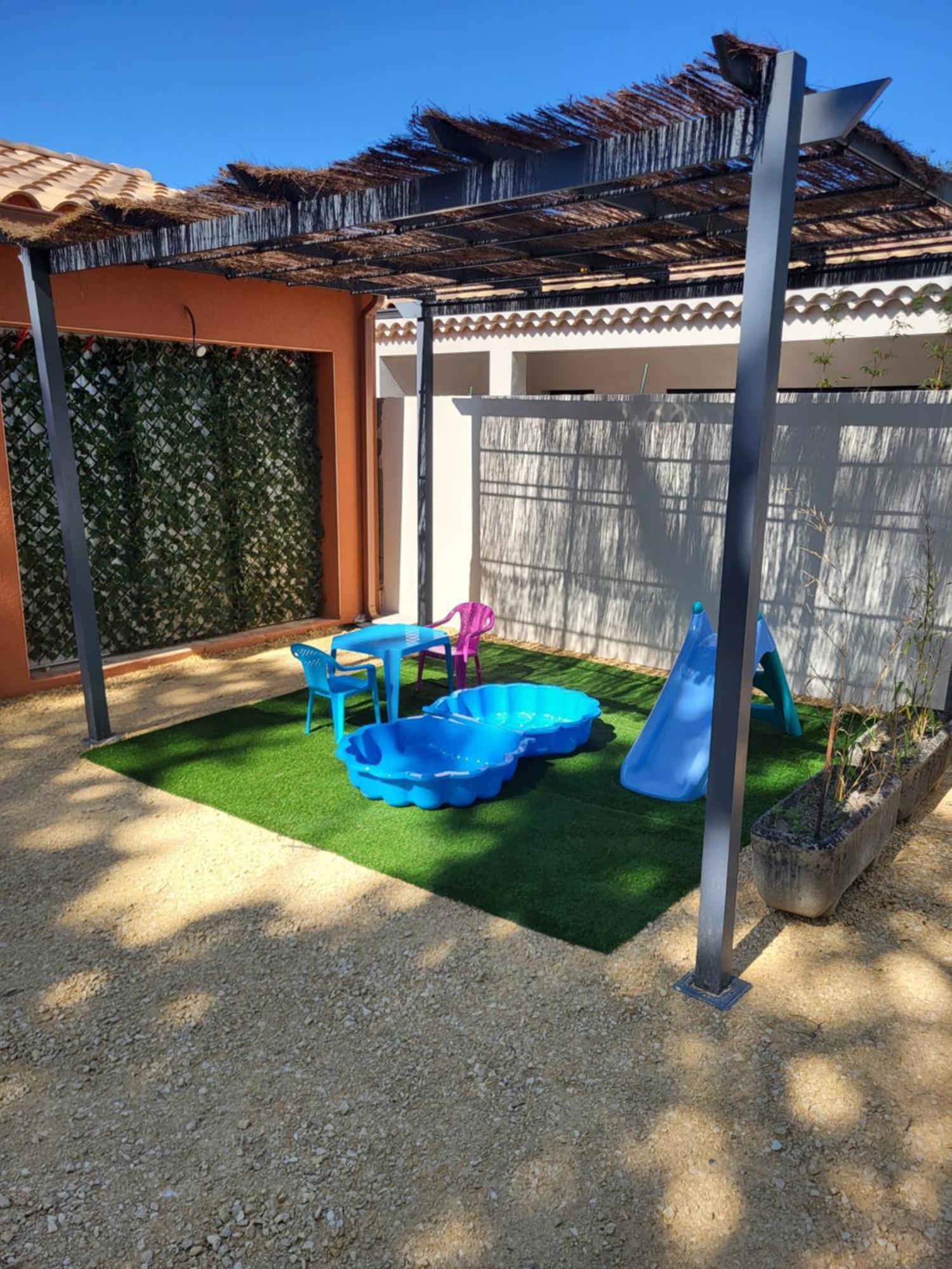 Gîte La Bastide Jourdan Bollène Extérieur photo